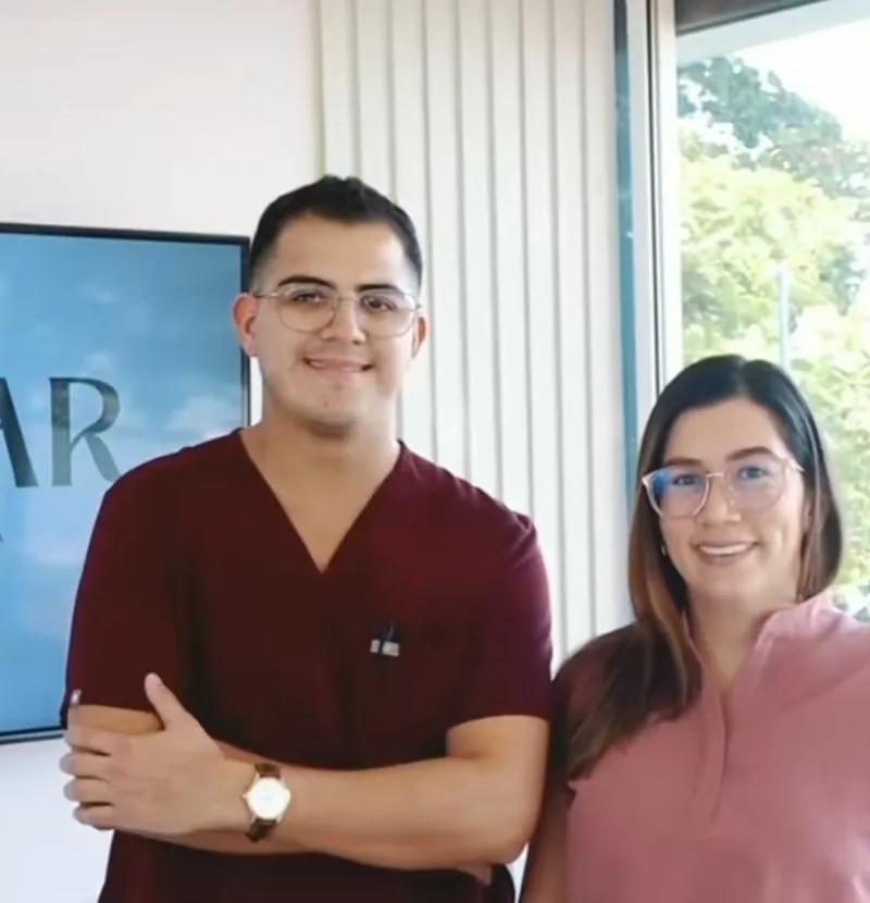 Dr. Rafael Mora y Dra. Adriana Paniagua, ginecología y obstetricia